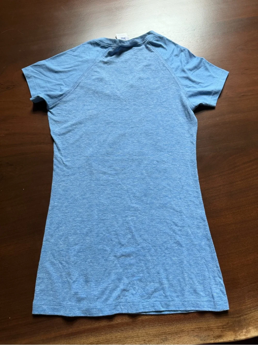 Sz XS Philadelphia Phillies Distressed Logo V-Neck Tee - Light Blue